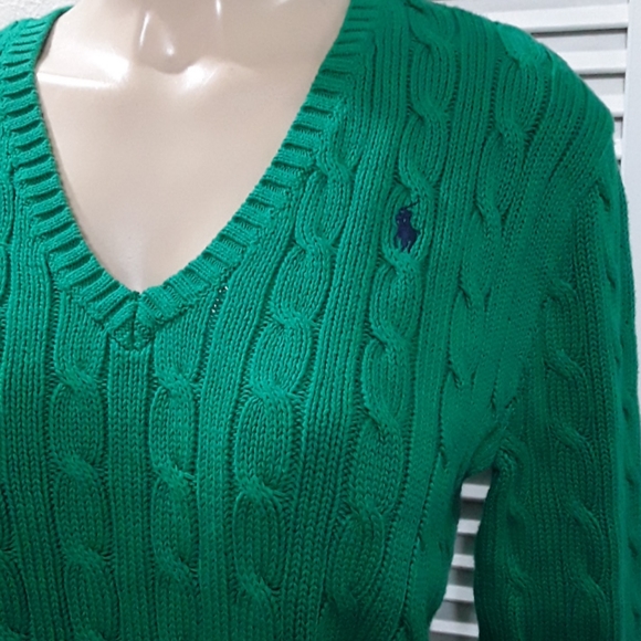 New sweater - Picture 2 of 4